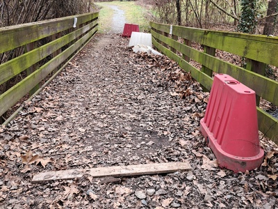 Il ponte sul Rio Meana che verrà sostituito.