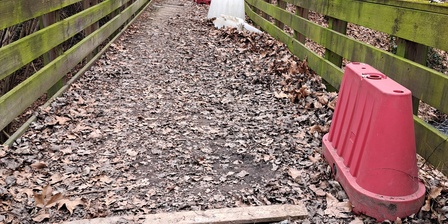 Il ponte sul Rio Meana che verrà sostituito.