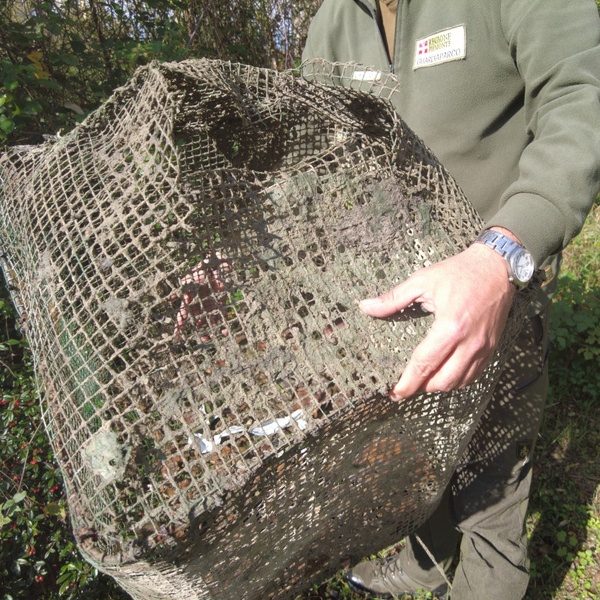 Une des nasses auto\u002Dconstruites requises par les Gardiens de parc.
