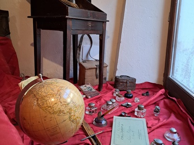 Vetrina Hotel Dieu: Penna, pennino e calamaio